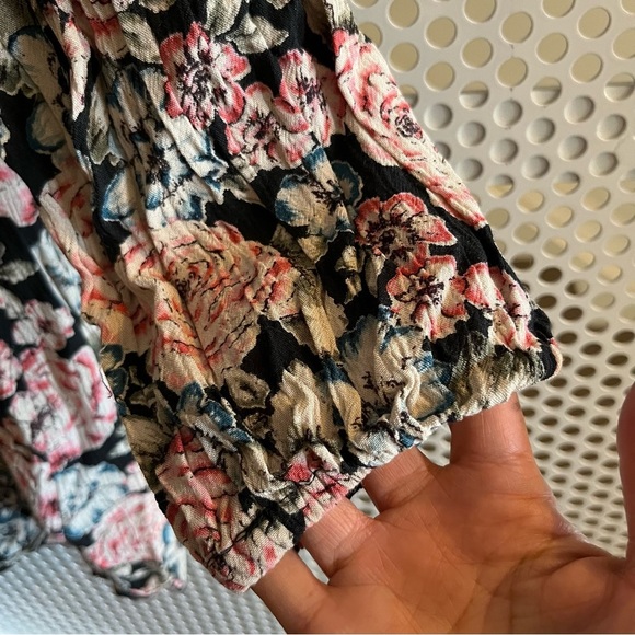 Billabong Floral Long-sleeved Vee Neck Beach Sun Dress Size Small/Med GUC - Picture 6 of 13